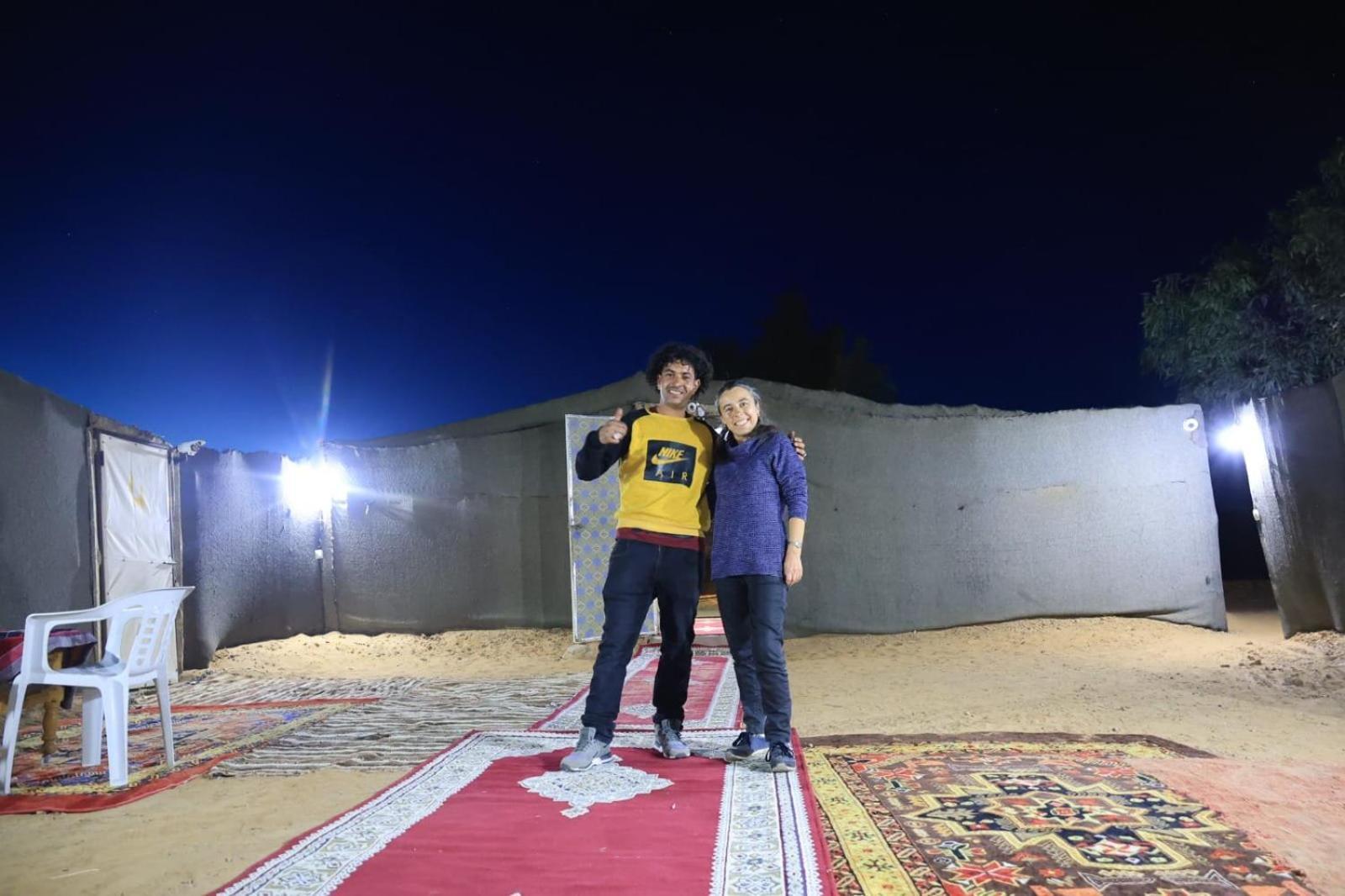 ホテル Restcamp Ergchebbi メルズーガ エクステリア 写真